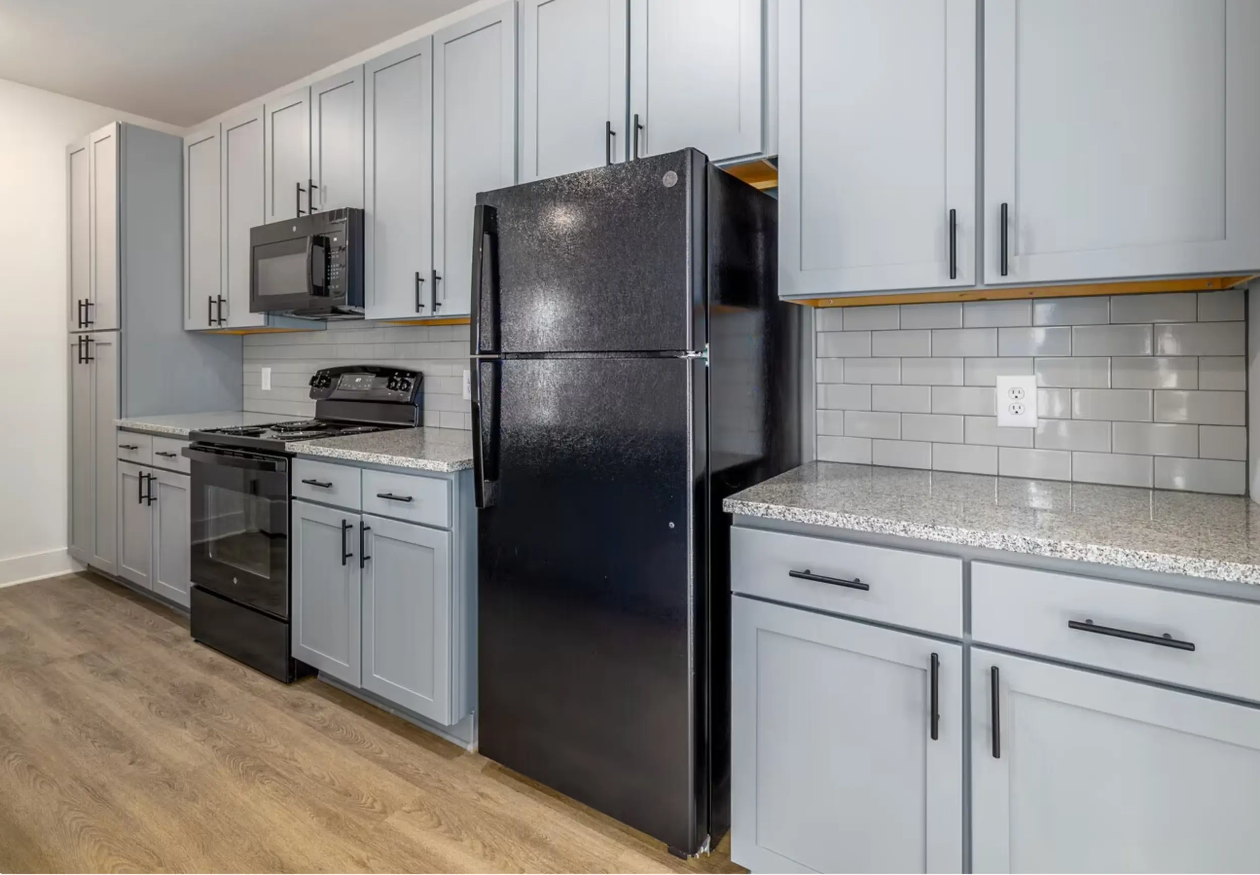 b1 kitchen 2